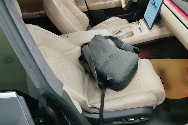 Used Nio ET7 2022 100kWh First Edition Right Front Seat