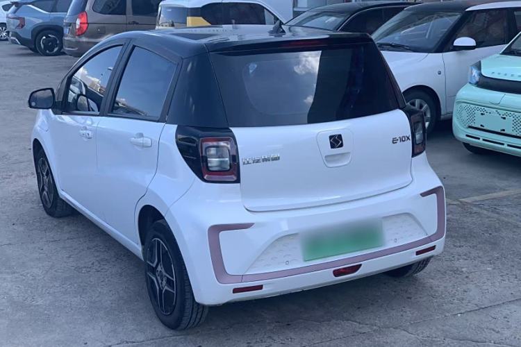 Used SOL E10X 2021 302 km Range Fashion Edition 31.4 kWh