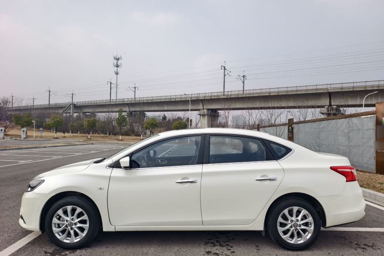 Used Nissan Sylphy 2021 Classic 1.6XL CVT Luxury Edition Exterior 4