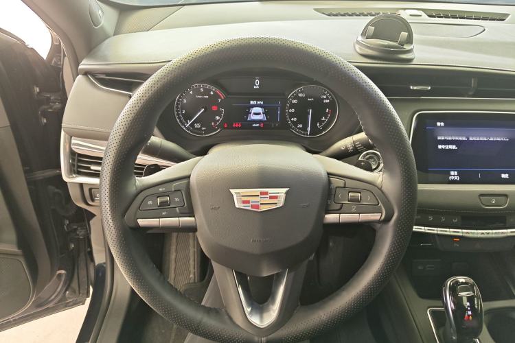 Used Cadillac XT4 2021 28T Two-Wheel Drive Tech Edition
