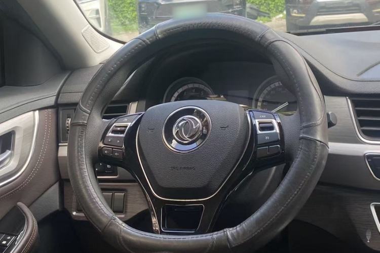 Used FORTHING Joyear X5 2017 1.6L CVT Luxury Model
