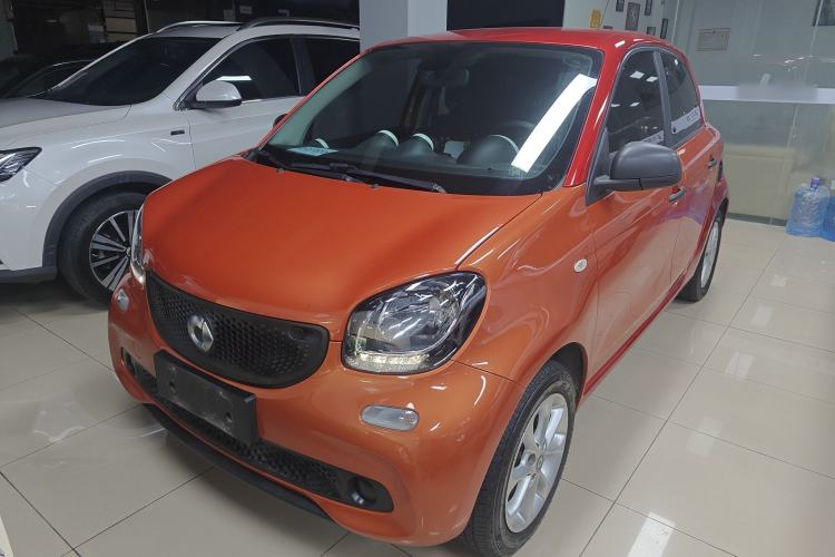 Used smart forfour 2018 1.0L 52 kW Dynamic Edition