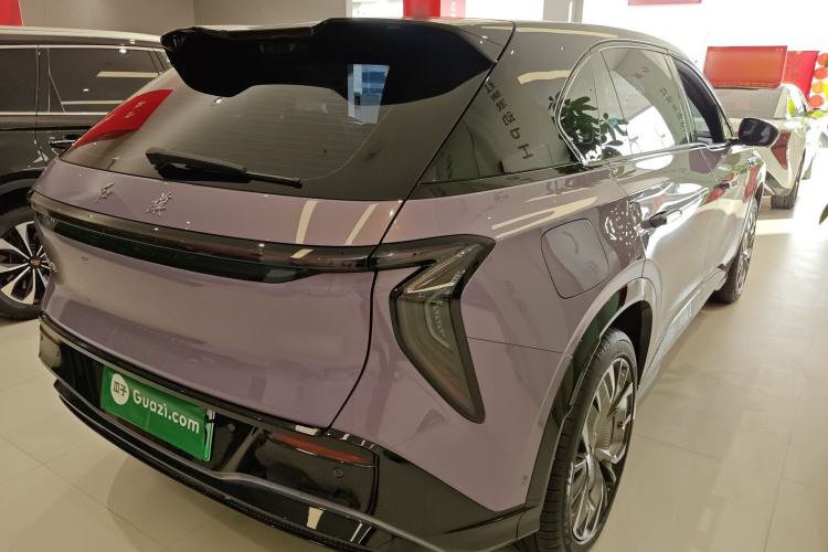 Used Hongqi Tiangong 08 2025 680 Ultra Four-Wheel-Drive Version
