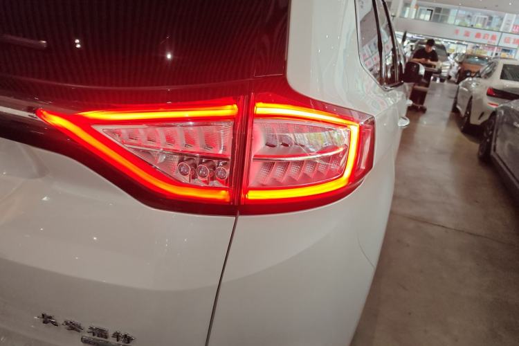 Used Ford Edge 2018 EcoBoost 245 Two-Wheel-Drive Titanium 7-Seater China VI Standard