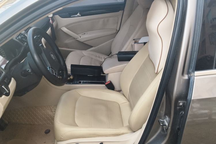 Used Volkswagen Passat 2014 1.8TSI DSG Prestige Navigation Edition