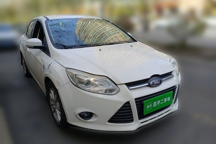 Used Ford Focus 2012 Sedan 1.6L Manual Comfort Model
