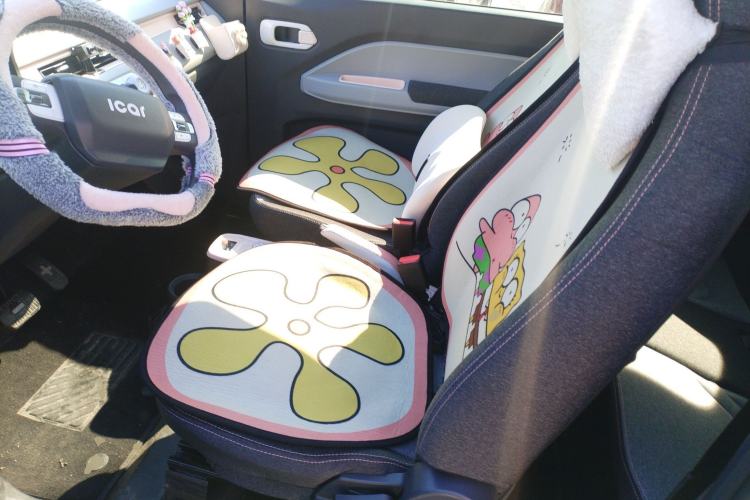 Used Chery QQ Ice Cream 2022 170km Sundae Phosphate Lithium-Ion Left Front Seat