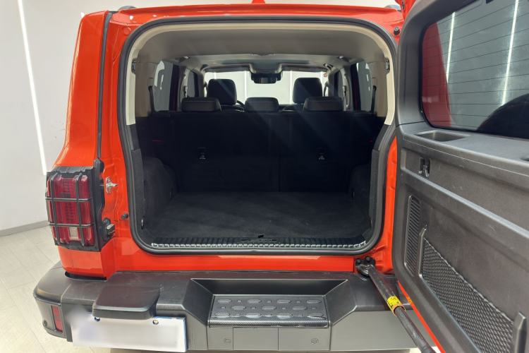 Used Tank 300 2021 City Edition 2.0T—Truly Stylish
