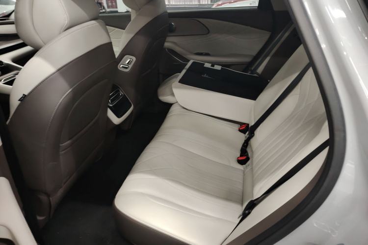 Used EXEED Stellar C-DM 2024 1.5T Long-Range Pro