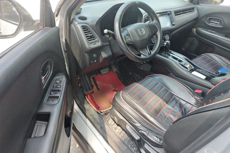 Used Honda Vezel 2015 1.5L CVT two-wheel drive Comfort trim Driver Seat