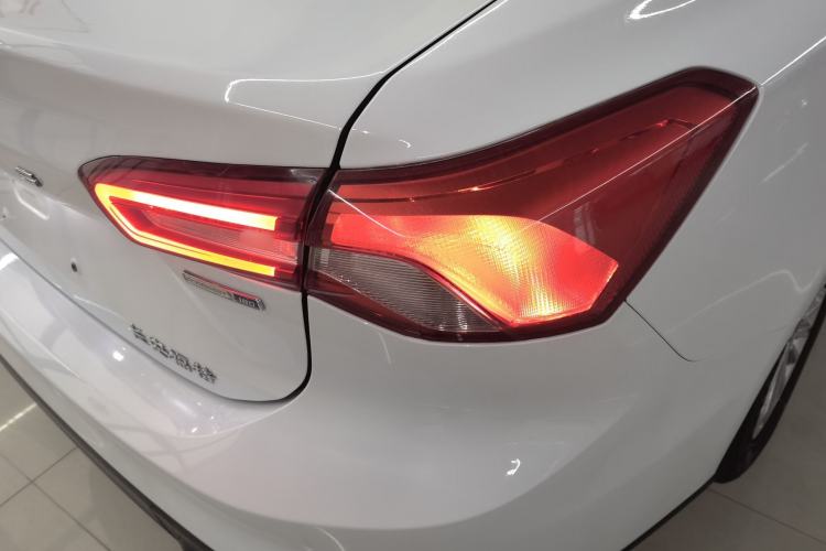 Used Ford Focus 2021 Sedan EcoBoost 180 Automatic Trendy Model