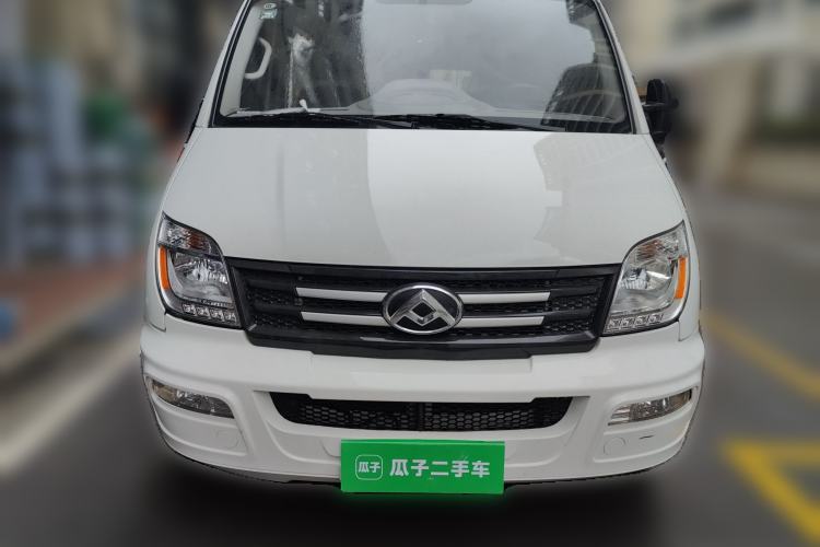 Used SAIC MAXUS Xintu V80 2021 2.0T Manual Classic Aoyuntong Short Wheelbase Ultra-Low Roof 5/6-Seater
