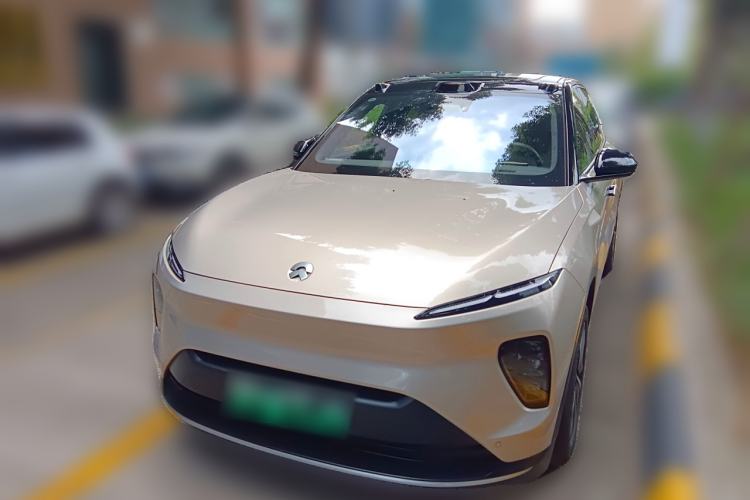 Used Nio ES8 2023 75 kWh Executive Edition
