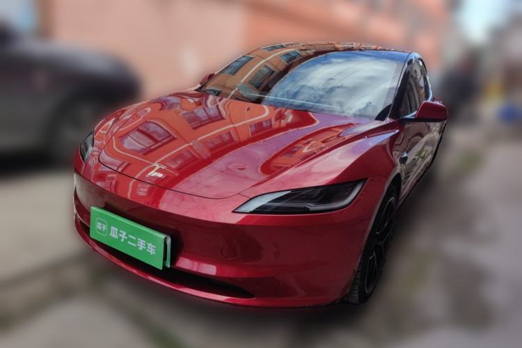 Used Tesla Model 3 2023 Long-Range All-Wheel-Drive Version