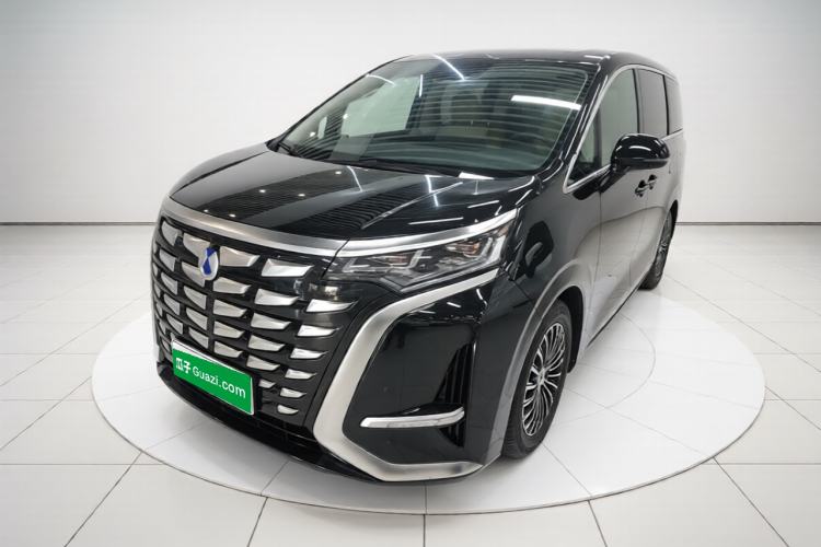 Used Denza D9 2024 DM-i 970 Luxury Model
