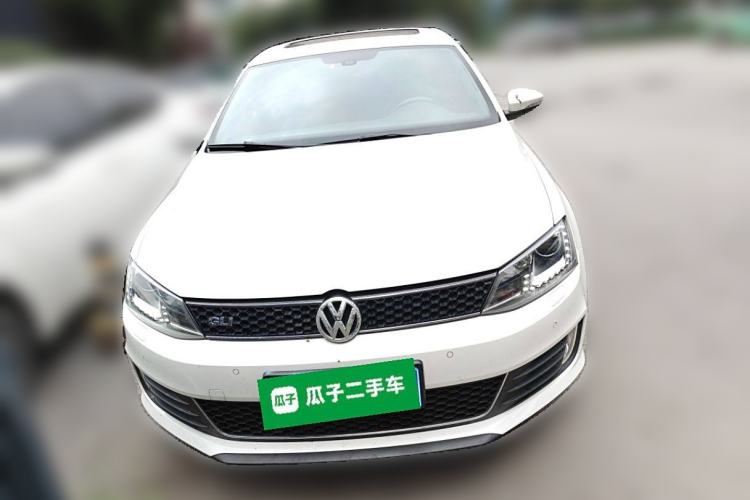 Used Volkswagen Sagitar 2013 2.0 TSI GLI Front