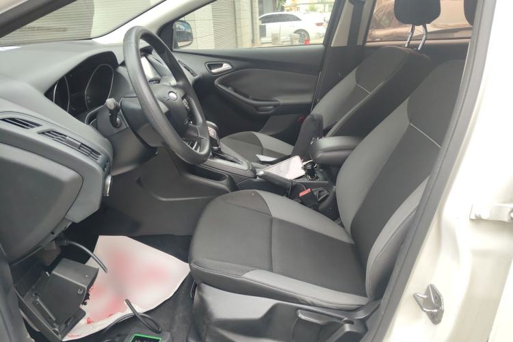 Used Ford Focus 2012 Hatchback 1.6L Automatic Comfort Model Left Front Seat