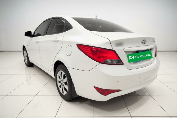 Used Hyundai Verna (older generation) 2014 1.4L Manual Smart GLS Trim