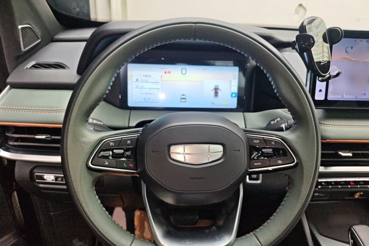 Used Geely Auto Haoyue L 2023 2.0T DCT Prestige Edition
