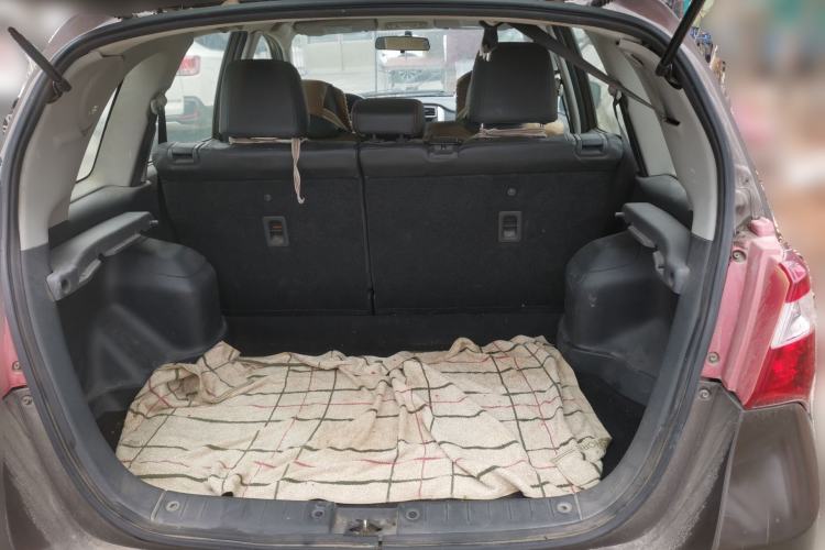 Used Suzuki Liana A6 2015 Hatchback 1.4L Manual Ideal Model Trunk