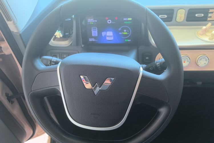 Used Wuling Hongguang MINIEV 2022 Macaron Premium Model – Lithium Iron Phosphate