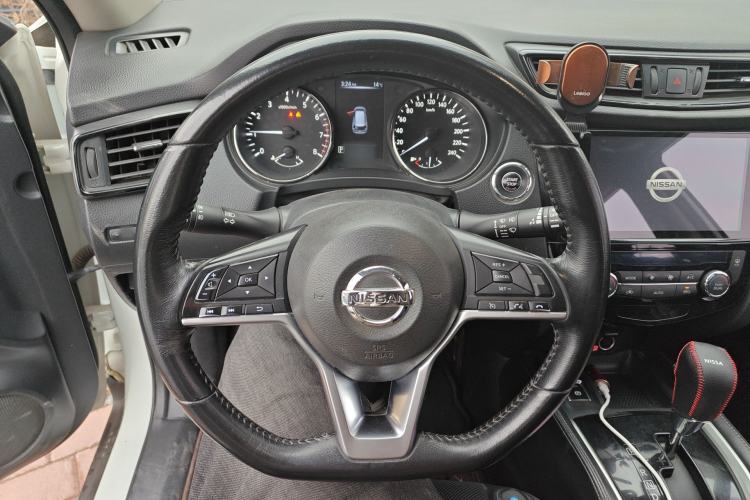 Used Nissan X-Trail 2019 2.0L CVT Smart Connect Comfort Edition 2WD
