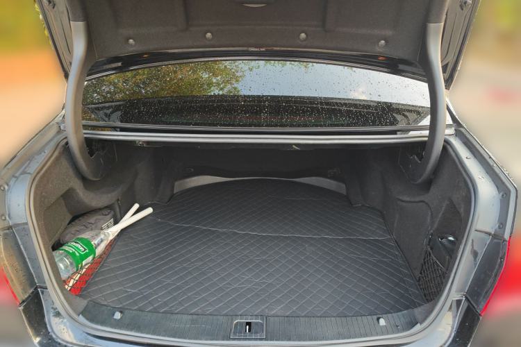 Used Mercedes-Benz E-Class 2015 E 260 L Sport Edition