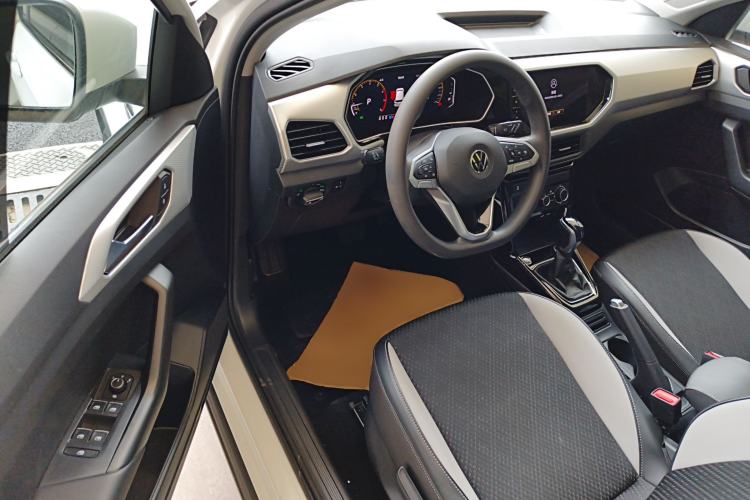 Used Volkswagen Tacqua 2023 200TSI DSG Joy-Connect Edition
