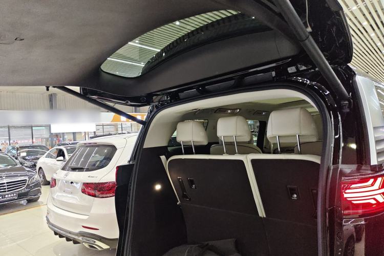 Used Denza D9 2024 DM-i 1050 Luxury Model