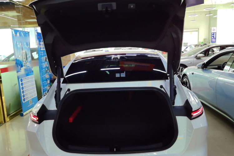 Used Nio ET5 2022 75 kWh