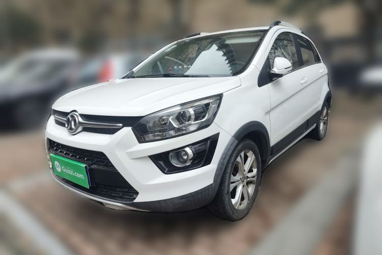 Used BAIC Senova X25 2015 1.5L manual Comfort trim level