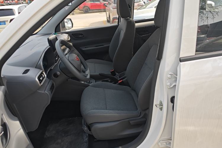 Used Wuling Hongguang New Energy 2024 All-Electric Model 300KM Standard Version