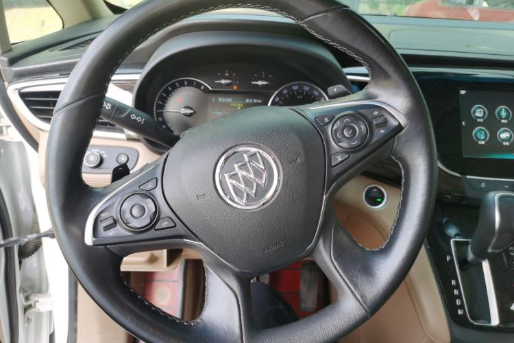 Used Buick GL8 2018 ES 28T Luxury Model China VI Standard Steering Wheel