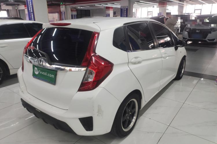 Used Honda Fit 2016 1.5L LX CVT Comfort Model Rear Right 45 Deg