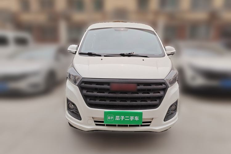 Used Jinbei Gold Hiace M Classic 2022 1.5L Travel Lion Passenger Van 6 Seats Front