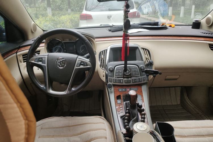 Used Buick LaCrosse 2011 eAssist 2.4L Luxury Edition
