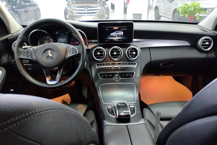 Used Mercedes-Benz C-Class 2017 C 200 station wagon Center Console