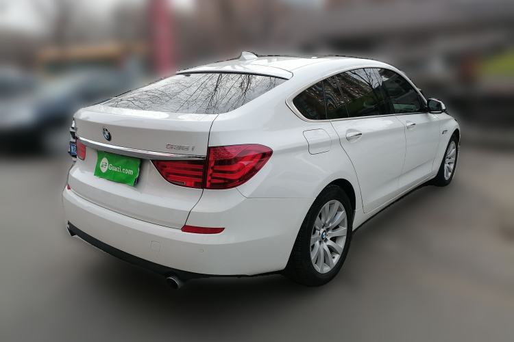 Used BMW 5 Series GT 2013 535i Leading Model Rear Right 45 Deg