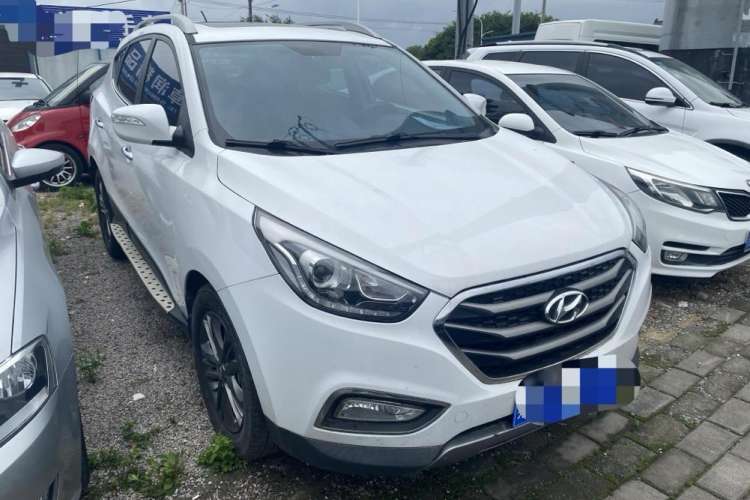 Used Hyundai ix35 2015 2.0L Automatic 2WD Smart Version China V Standard Exterior 2