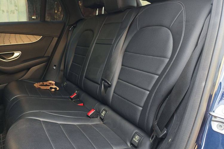 Used Mercedes-Benz GLC 2016 GLC 300 4MATIC Dynamic Model
