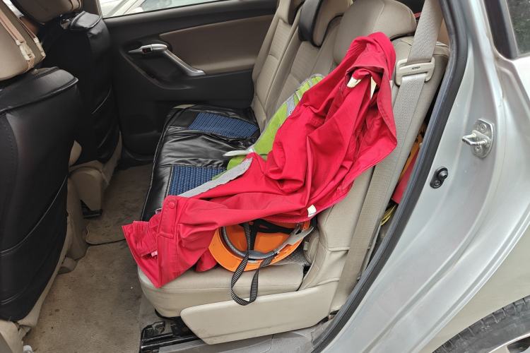 Used Toyota Verso 2014 Starlight 180E CVT Elite Edition