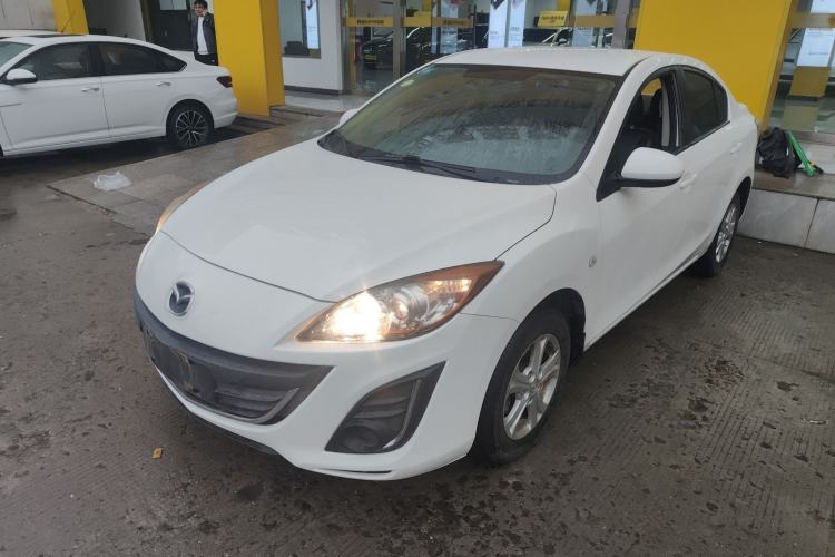 Used Mazda 3 2015 Sedan 1.6L Automatic Comfort Model