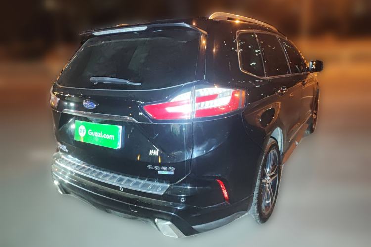 Used Ford Edge 2020 EcoBoost 245 Two-Wheel Drive Titanium 7-Seater Rear Right 45 Deg