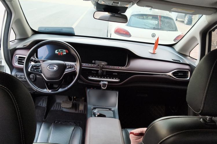 Used GAC Trumpchi M6 2021 270T DCT Luxury Edition (7-seater)
