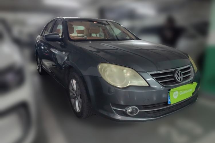 Used Volkswagen Bora 2012 1.4T Automatic Luxury Version Front Right 45 Deg