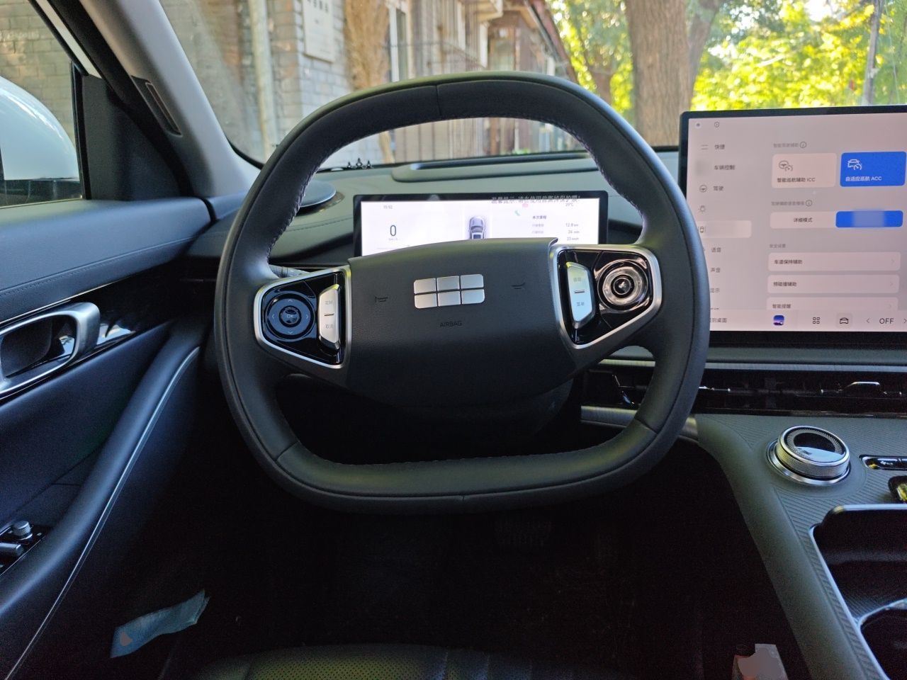 Geely Galaxy E5 2024 530 km Exploration+ Version — снимка 10