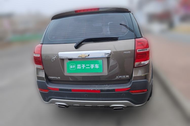 Used Chevrolet Captiva 2015 2.4L 4x4 Flagship Edition 7-Seater