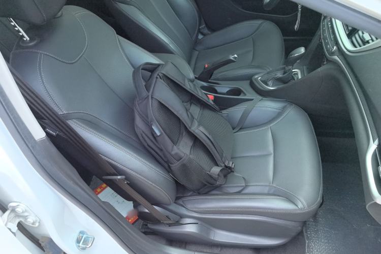 Used Buick GT 2021 Revised Version Flagship 1.5L Automatic Elite Edition Right Front Seat