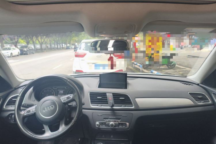 Used Audi Q3 2015 30 TFSI Ambition Edition
