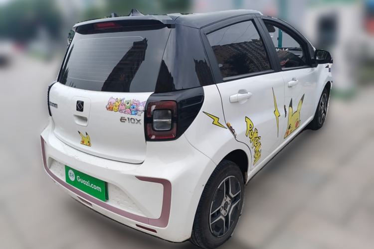 Used SOL E10X 2022 Flower Fairy Design Four-Leaf Clover Rear Right 45 Deg